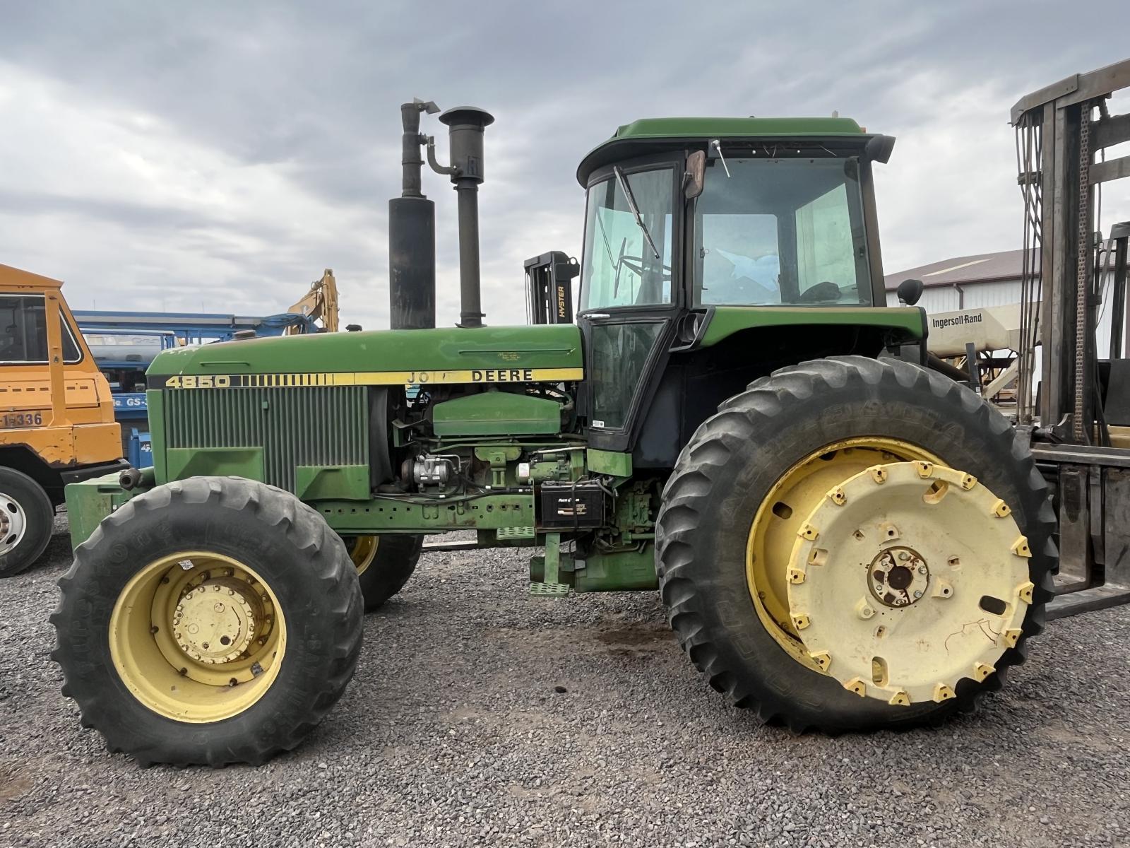 ./imagenes/INVOICE/2019/18129/JOHN DEERE 4850 (5).JPG